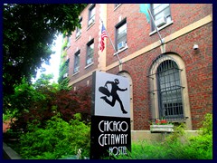 Lincoln Park - Chicago Getaway Hostel